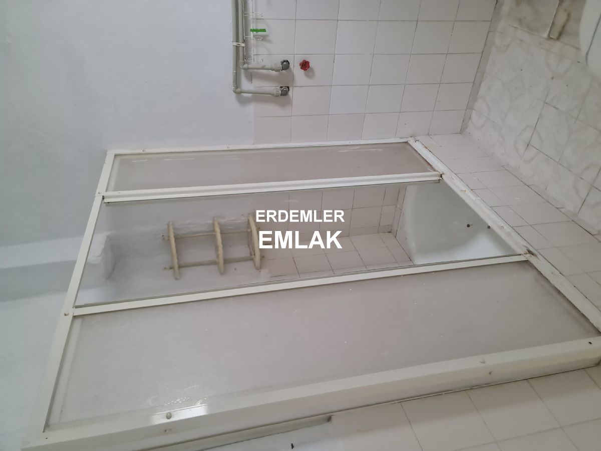 ERDEMLERDEN SARAYKENT 6 DA MUSTAKİL BAHÇELI 4 ODA 1 SALON DAİRE