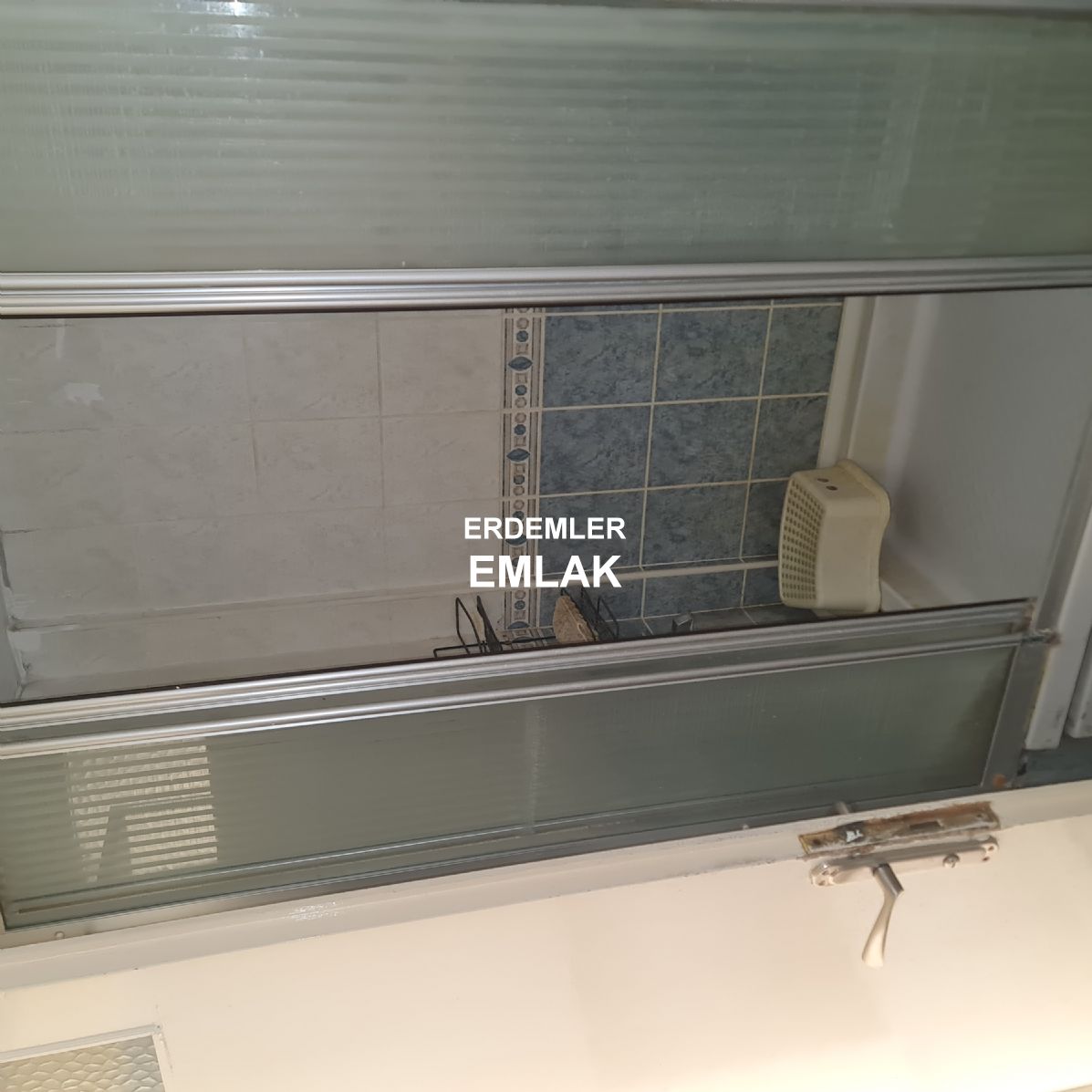 ERDEMLERDEN EVKA 3 DE KARDELEN SİT.MANZARALI BAKIMLI FERAH DAİRE ERDEMLERDEN EVKA 3 DE KARDELEN SİT.MANZARALI BAKIMLI FERAH DAİRE