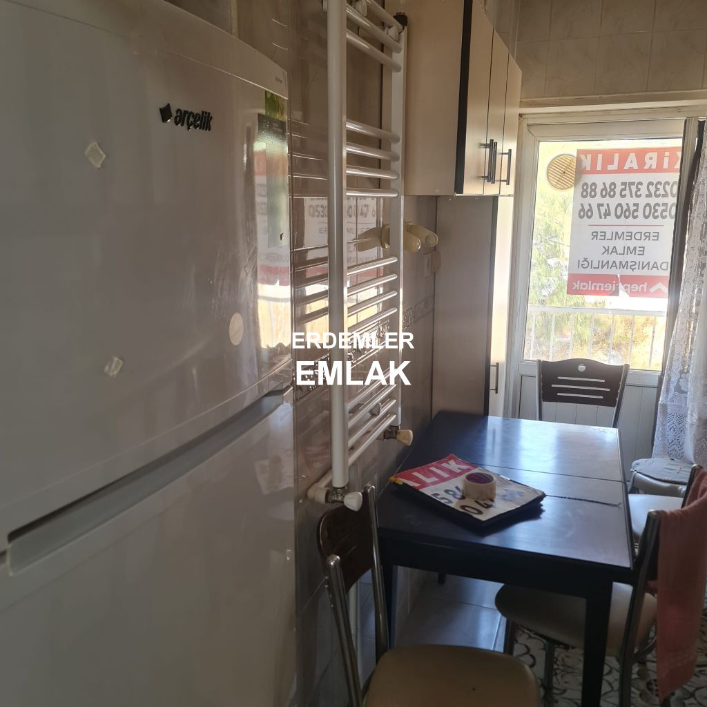 ERDEMLERDEN EVKA 3 DE FULL EŞYALI ARA KAT BAKIMLI DAİRE