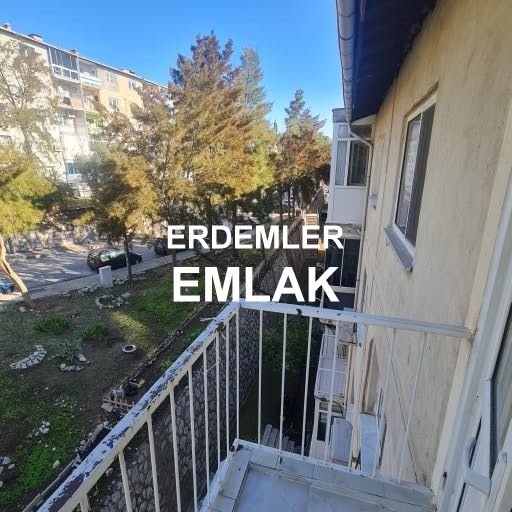 ERDEMLERDEN EVKA 3 DE SON KAT BAKIMLI MANZARALI EŞYALIDAİRE