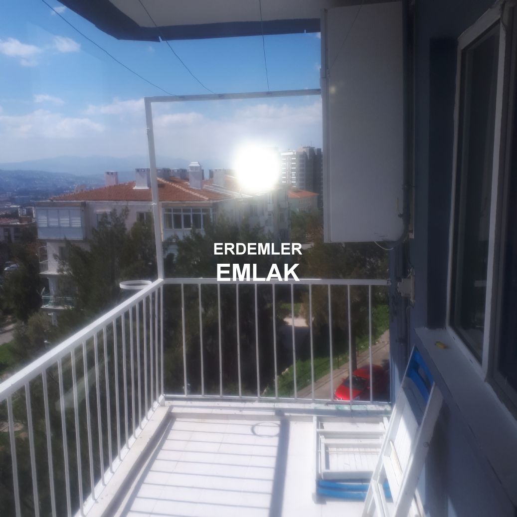 ERDEMLERDEN EVKA 3 MERKEZİNDE BAKIMLI MANZARALI 2+1 DAİRE