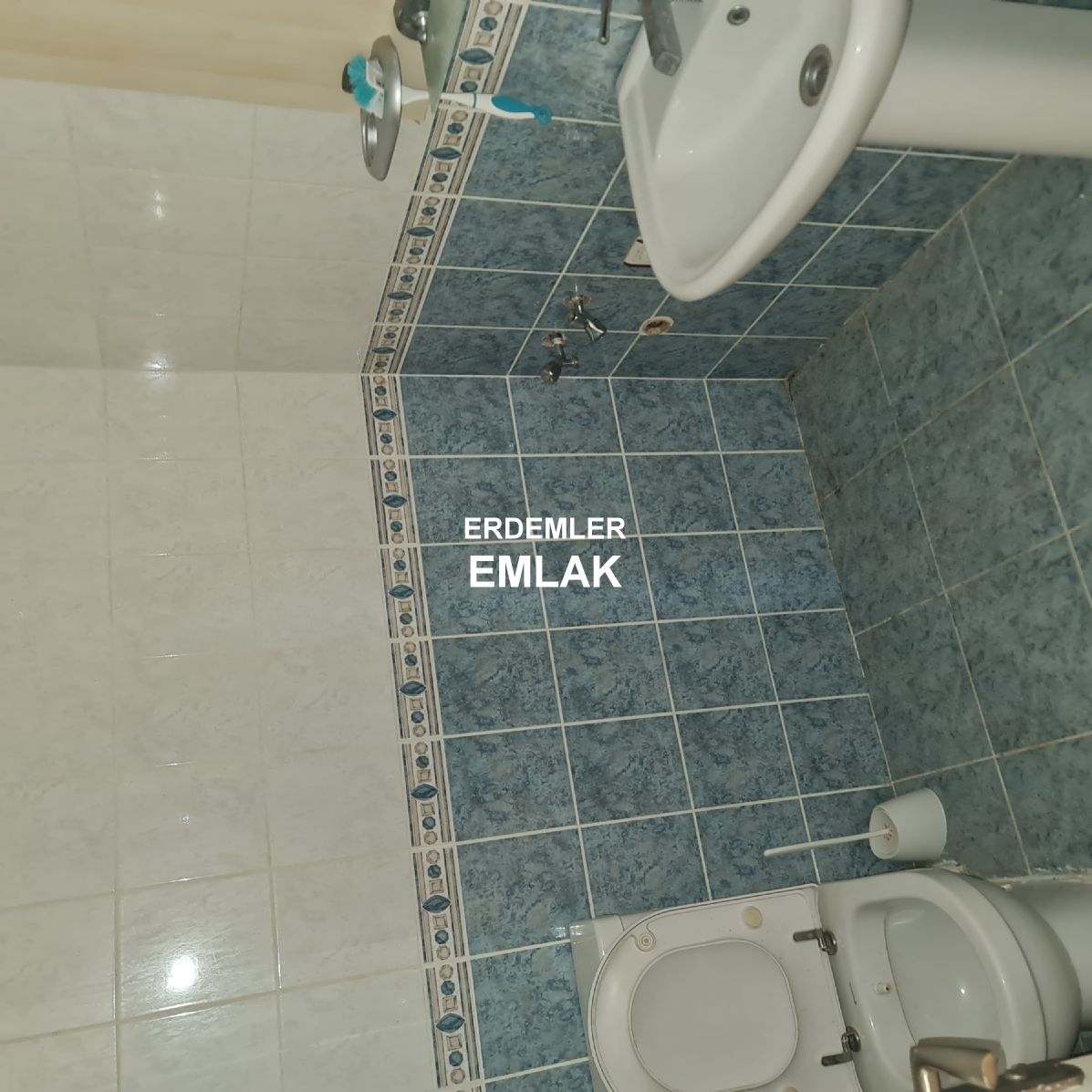 ERDEMLERDEN EVKA 3 DE KARDELEN SİT.MANZARALI BAKIMLI FERAH DAİRE ERDEMLERDEN EVKA 3 DE KARDELEN SİT.MANZARALI BAKIMLI FERAH DAİRE