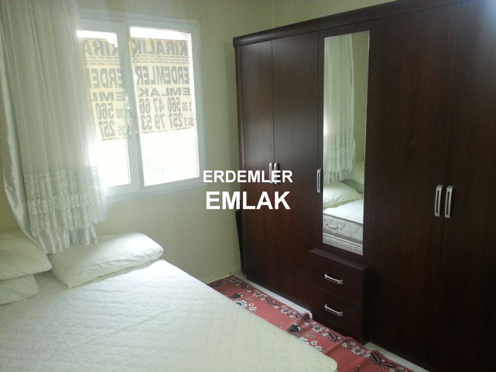 ERDEMLERDEN FULL EŞYALI ÖGRENCİYE EVKA 3 DE ARA KAT 3+1 DAİRE