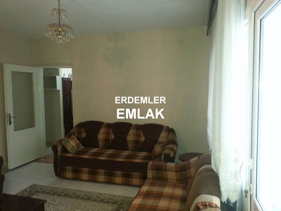 ERDEMLERDEN FULL EŞYALI ÖGRENCİYE EVKA 3 DE ARA KAT 3+1 DAİRE