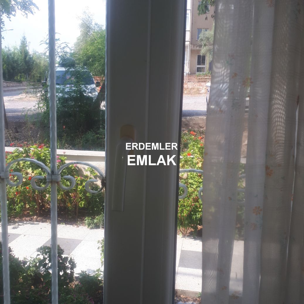 ERDEMLERDEN EVKA 3 DE EŞYALI 1 ODA 1 SALON YÜKSEK GİRİŞ