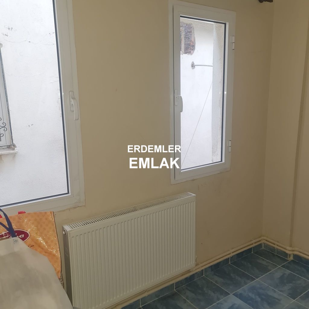 ERDEMLERDEN SARAYKENT 6 DA MUSTAKİL TRİPLEKS DAİRE