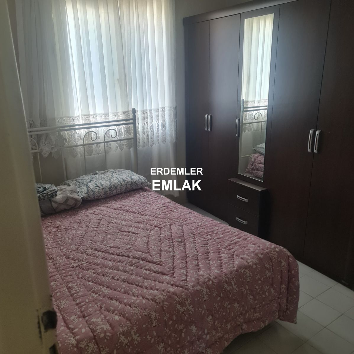 ERDEMLERDEN EVKA 3 DE FULL EŞYALI ARA KAT BAKIMLI MANZARALI 3+1DAİRE