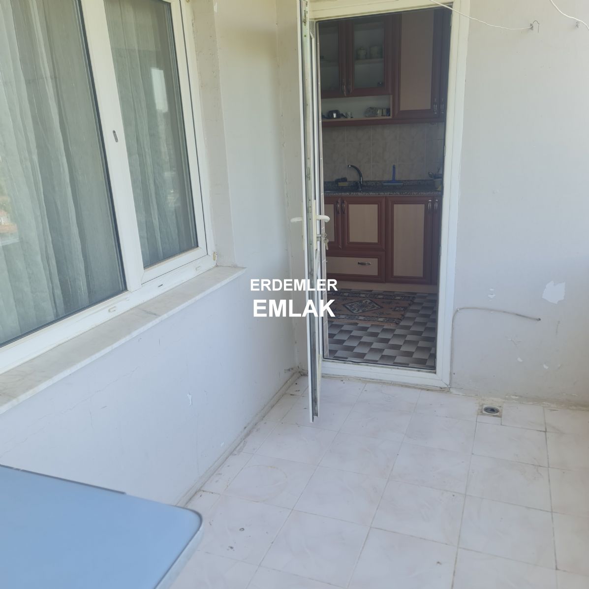 ERDEMLERDEN EVKA 3 DE FULL EŞYALI ARA KAT BAKIMLI MANZARALI 3+1DAİRE