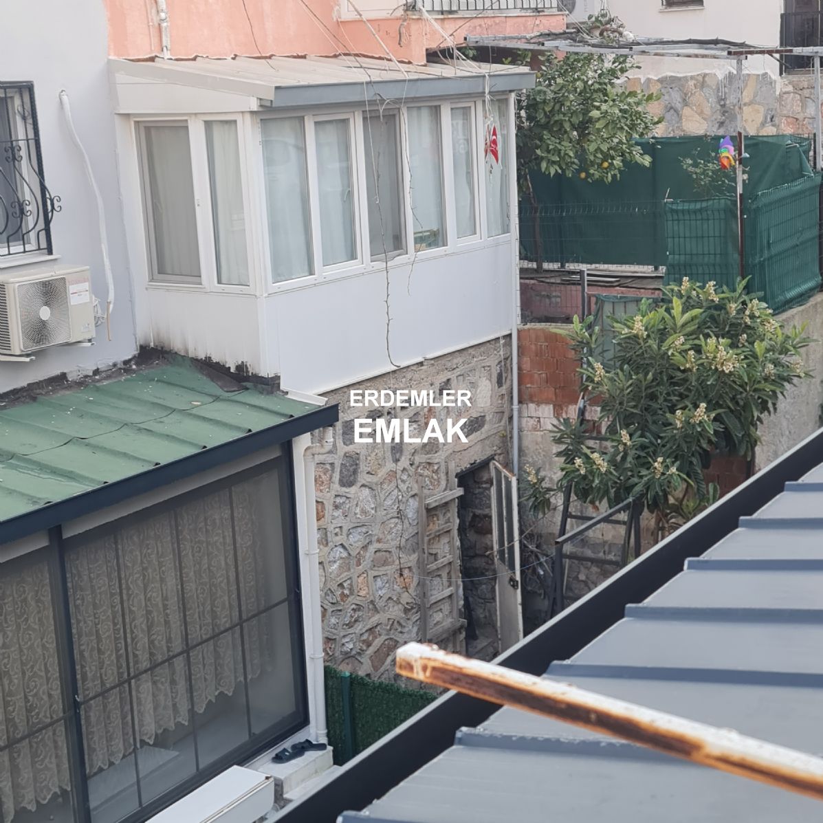 ERDEMLERDEN SARAYKENT 6 DA MUSTAKİL BAHÇELI 4 ODA 1 SALON DAİRE