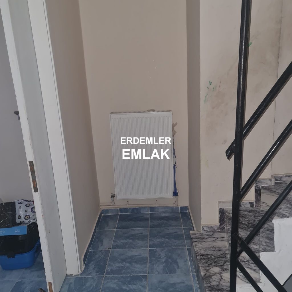 ERDEMLERDEN SARAYKENT 6 DA MUSTAKİL TRİPLEKS DAİRE