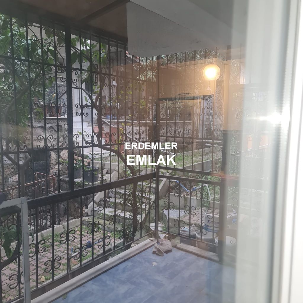 ERDEMLERDEN SARAYKENT 6 DA MUSTAKİL TRİPLEKS DAİRE