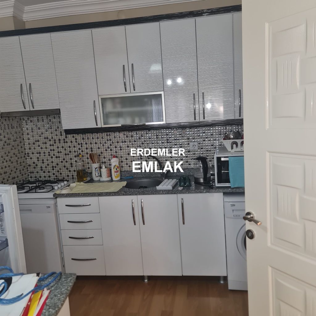 ERDEMLERDEN SEFERHİSAR ÜRKMEZ DE YAZ KIŞ OTURULACAK DAİRE