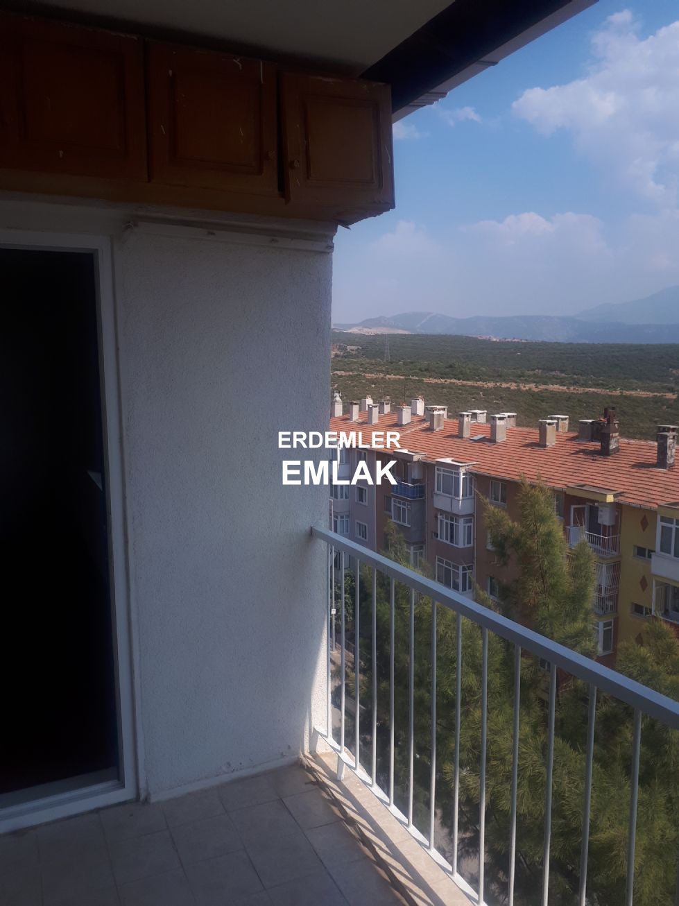 ERDEMLERDEN EVKA 3 DE BAKIMLI DOGALGZLI MANZARALI DAİRE