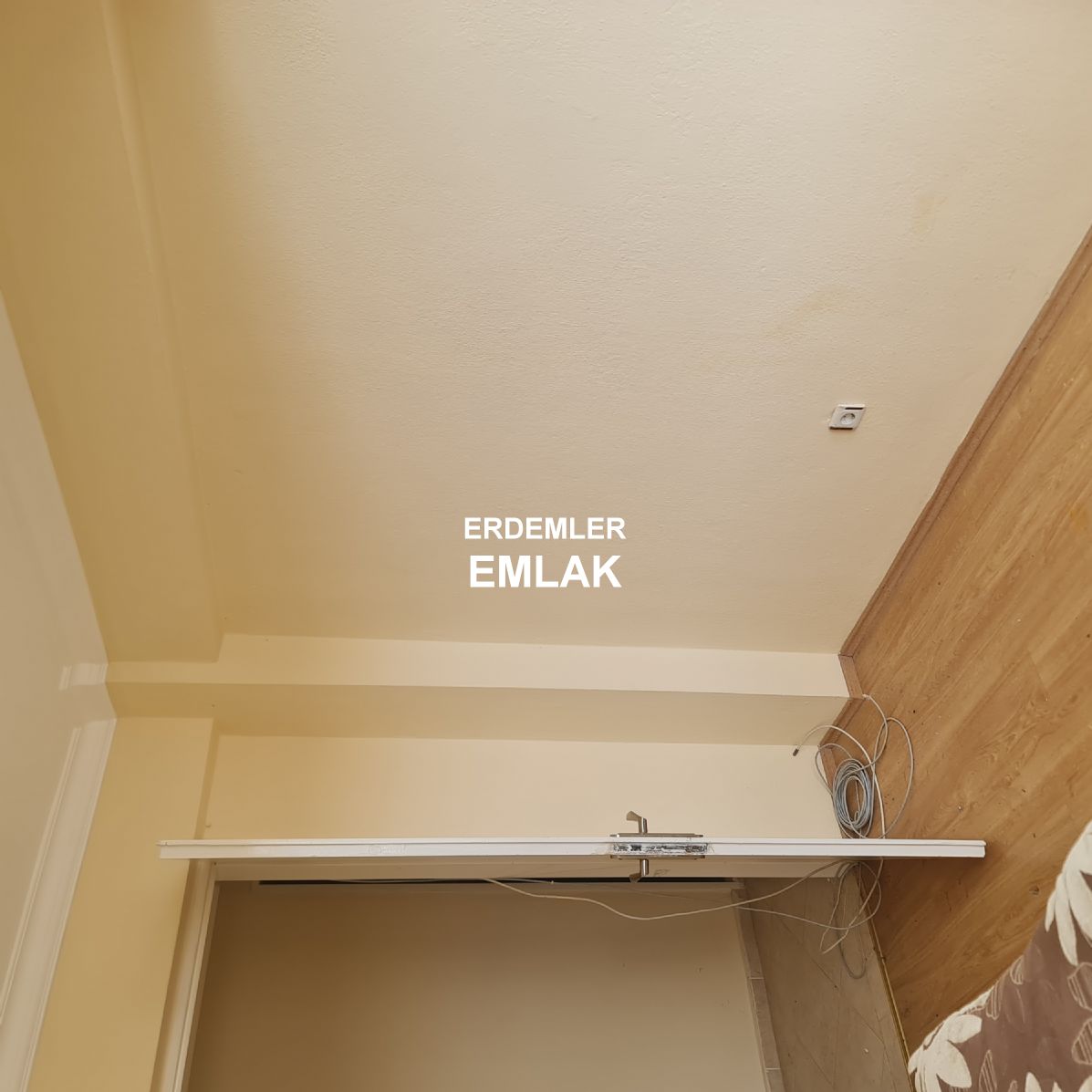ERDEMLERDEN EVKA 3 DE KARDELEN SİT.MANZARALI BAKIMLI FERAH DAİRE ERDEMLERDEN EVKA 3 DE KARDELEN SİT.MANZARALI BAKIMLI FERAH DAİRE