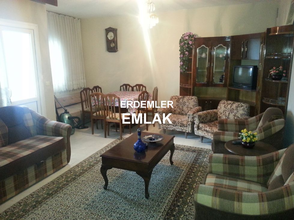 ERDEMLERDEN FULL EŞYALI ÖGRENCİYE EVKA 3 DE ARA KAT 3+1 DAİRE