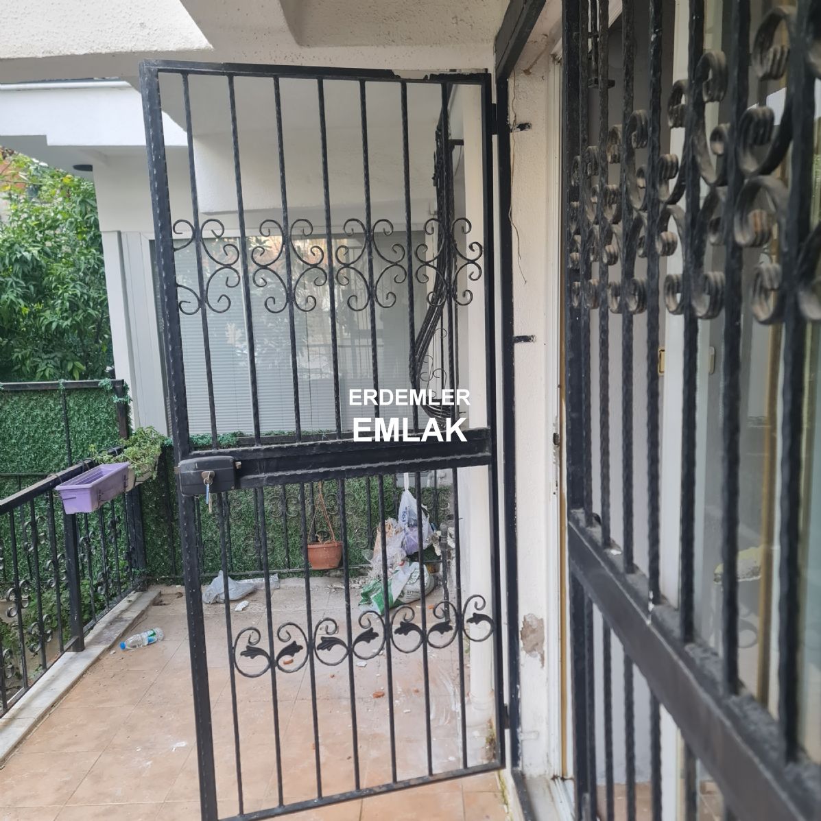 ERDEMLERDEN SARAYKENT 6 DA MUSTAKİL BAHÇELI 4 ODA 1 SALON DAİRE