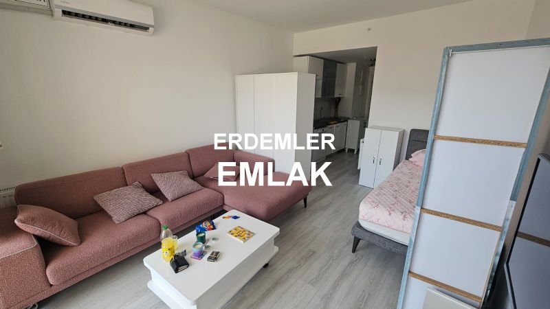 BORNOVA DAP YAPIDA SATILIK YATIRIMLIK FULL EŞYALI (1+0)