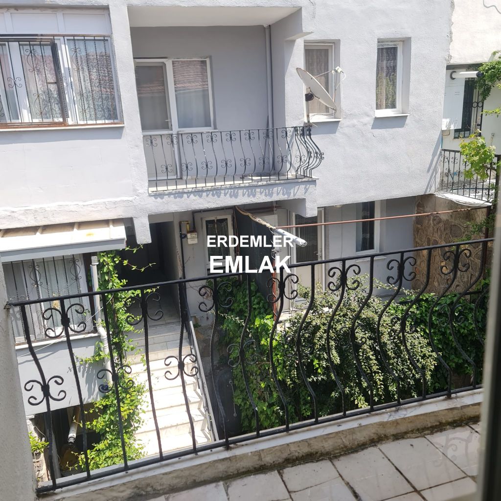 ERDEMLERDEN SARAYKENT 6 DA MUSTAKİL BAHÇELI 4 ODA 1 SALON DAİRE