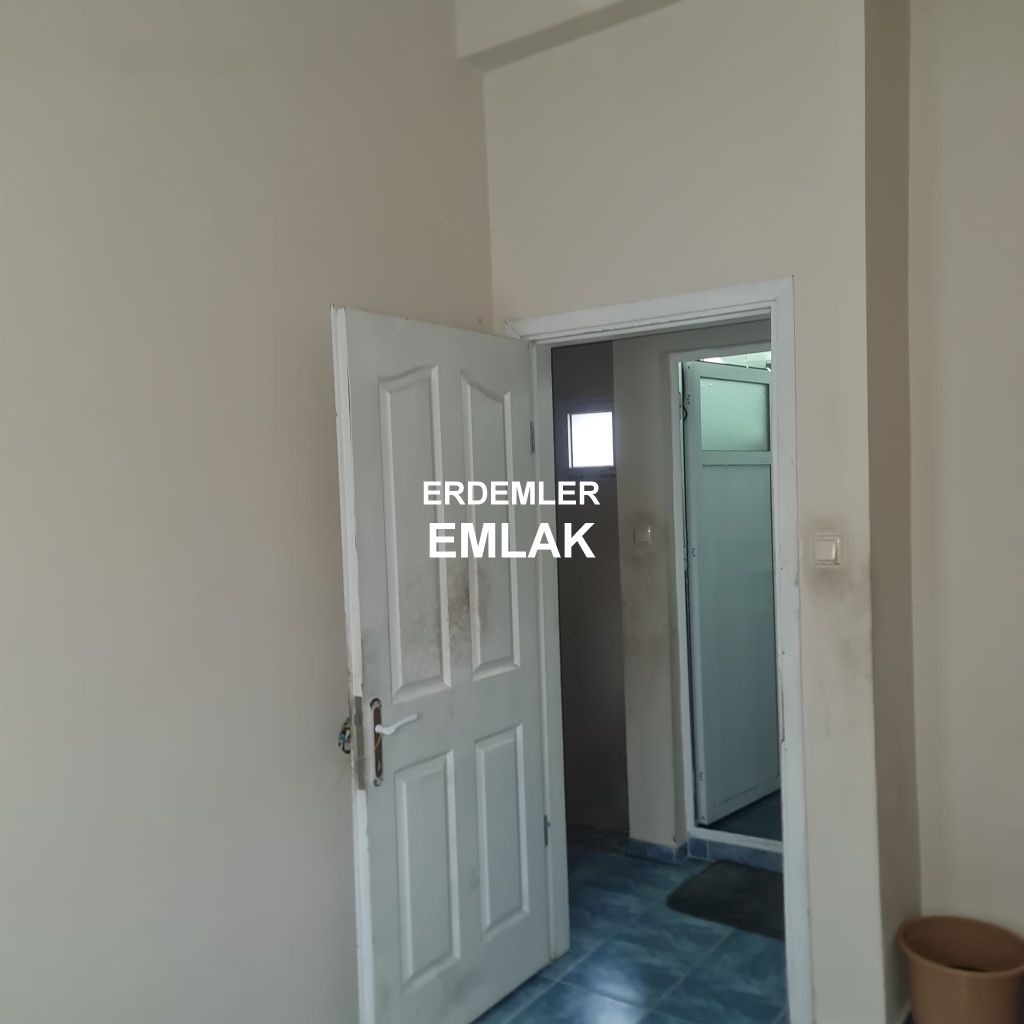 ERDEMLERDEN SARAYKENT 6 DA MUSTAKİL TRİPLEKS DAİRE