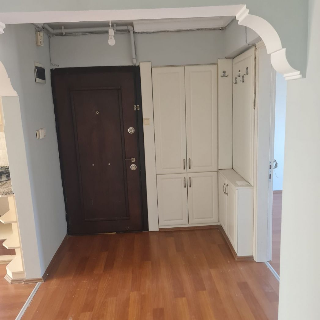 ERDEMLERDEN EVKA 3 DE SATILIK DAİRE MANZARALI BAKIMLI