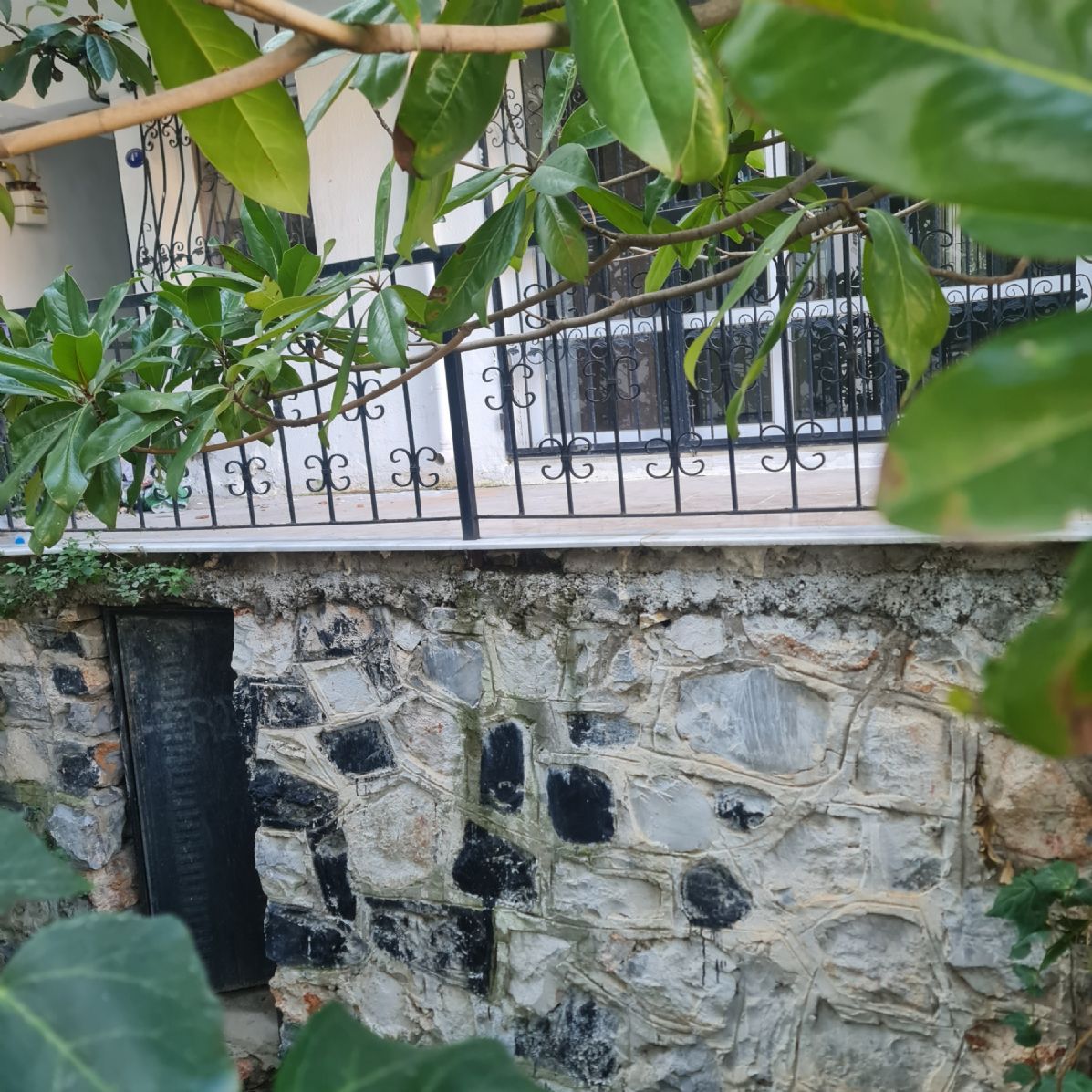 ERDEMLERDEN SARAYKENT 6 DA MUSTAKİL BAHÇELI 4 ODA 1 SALON DAİRE