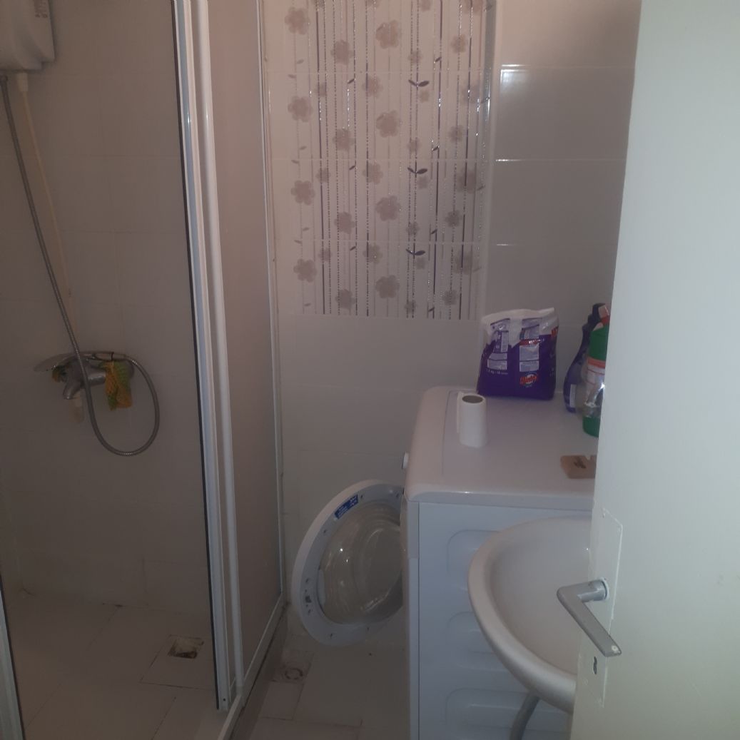 ERDEMLERDEN EVKA 3 DE EŞYALI 1 ODA 1 SALON YÜKSEK GİRİŞ