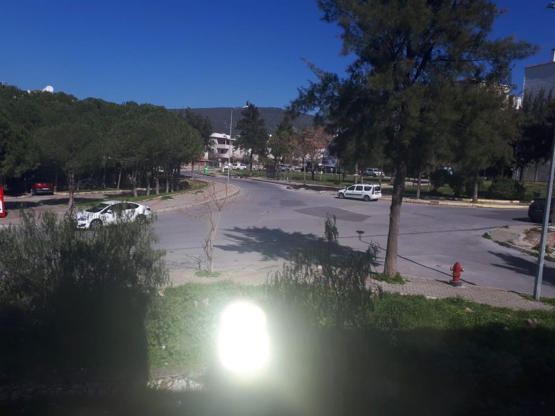 ERDEMLERDEN EVKA 3 DE MERKAZİ YERDE BAKIMLI MANZARALI ARA KAT 1+1 DAİRE