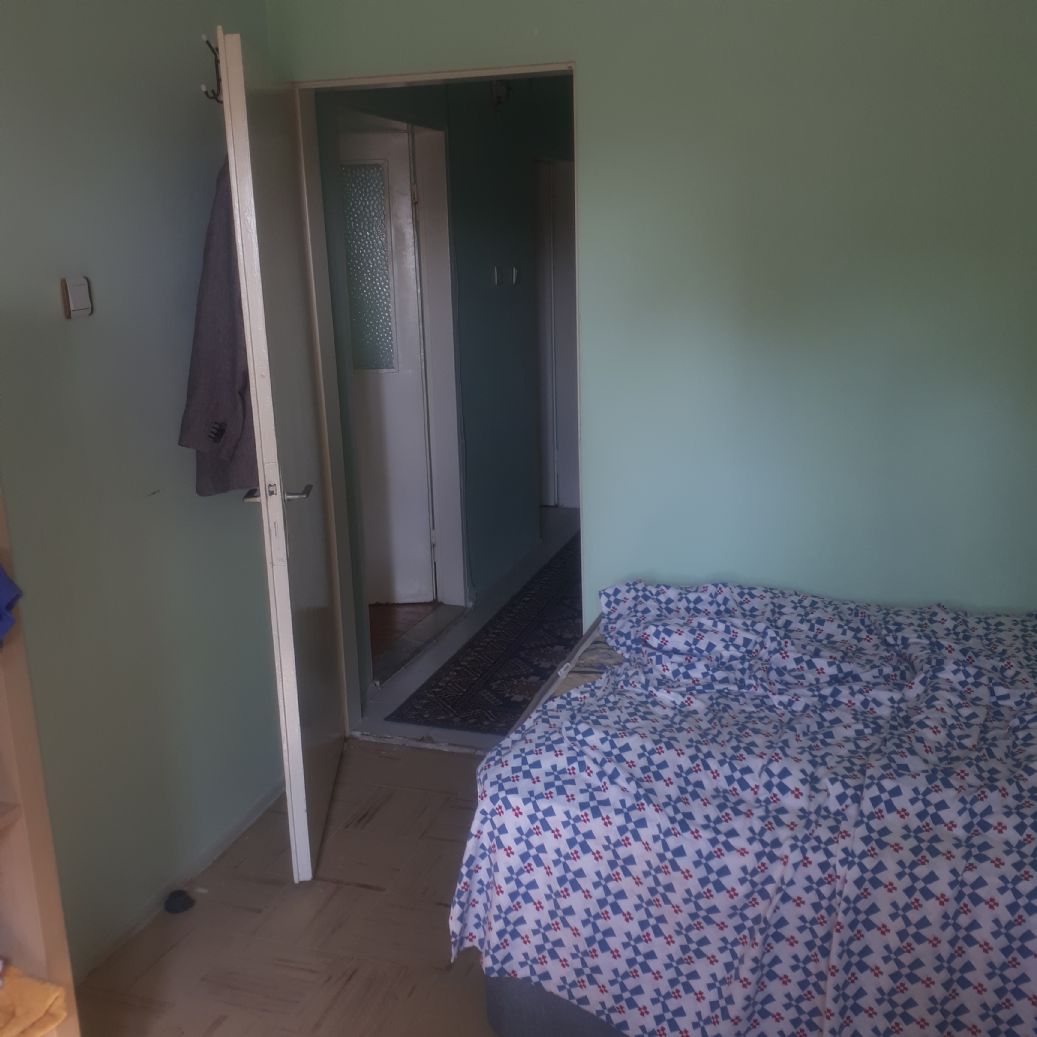 ERDEMLERDEN EVKA 3 DE EŞYALI 1 ODA 1 SALON YÜKSEK GİRİŞ