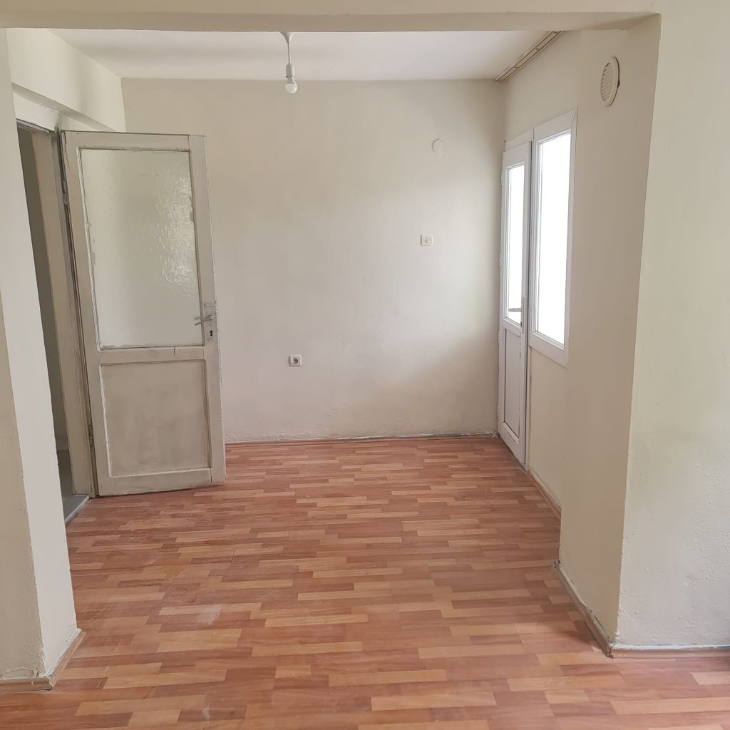 ERDEMLERDEN SARAYKENT 6 DA MUSTAKİL BAHÇELI 4 ODA 1 SALON DAİRE