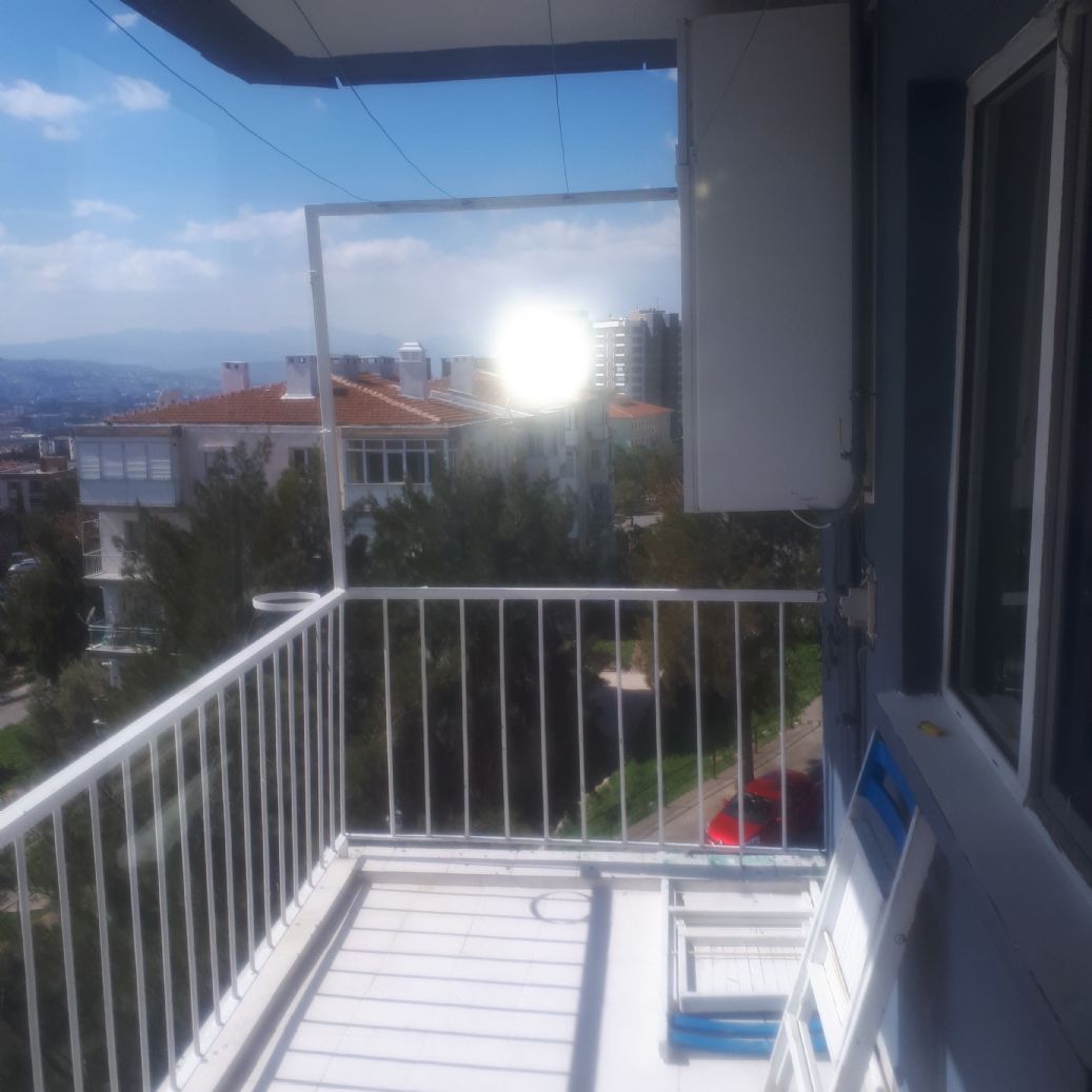 ERDEMLERDEN EVKA 3 MERKEZİNDE BAKIMLI MANZARALI 2+1 DAİRE