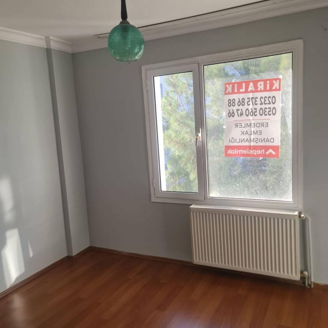ERDEMLERDEN EVKA 3 DE SATILIK DAİRE MANZARALI BAKIMLI