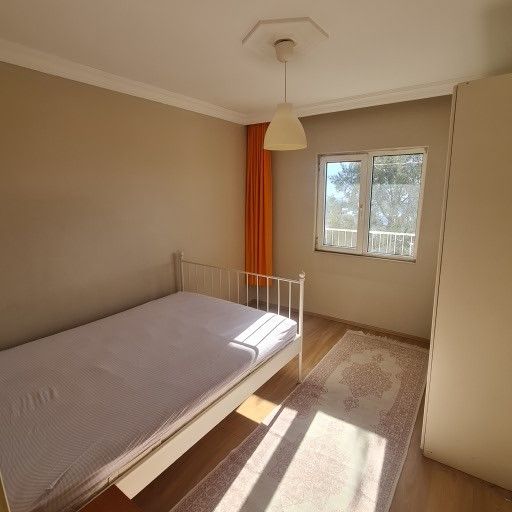 ERDEMLERDEN EVKA 3 DE SON KAT BAKIMLI MANZARALI EŞYALIDAİRE
