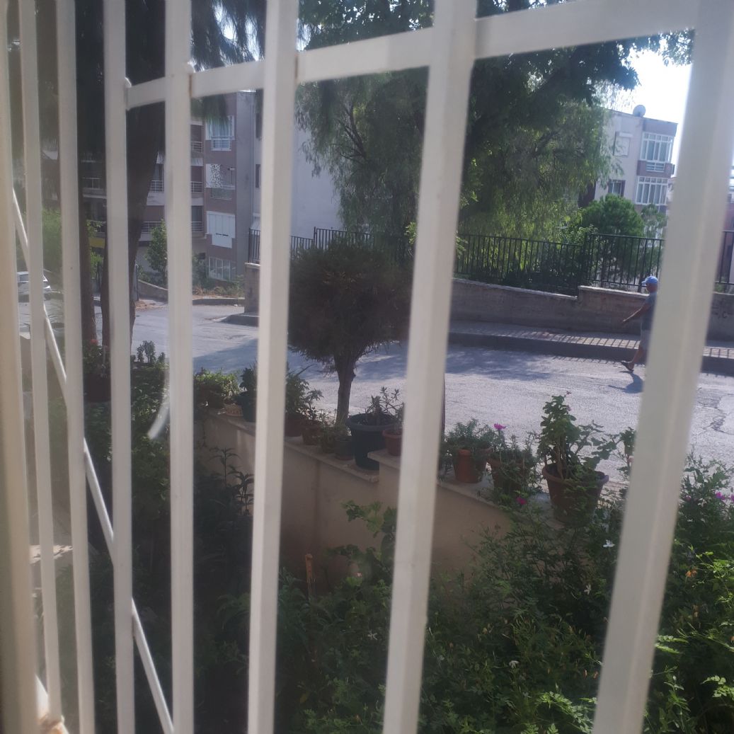 ERDEMLERDEN EVKA 3 DE EŞYALI 1 ODA 1 SALON YÜKSEK GİRİŞ