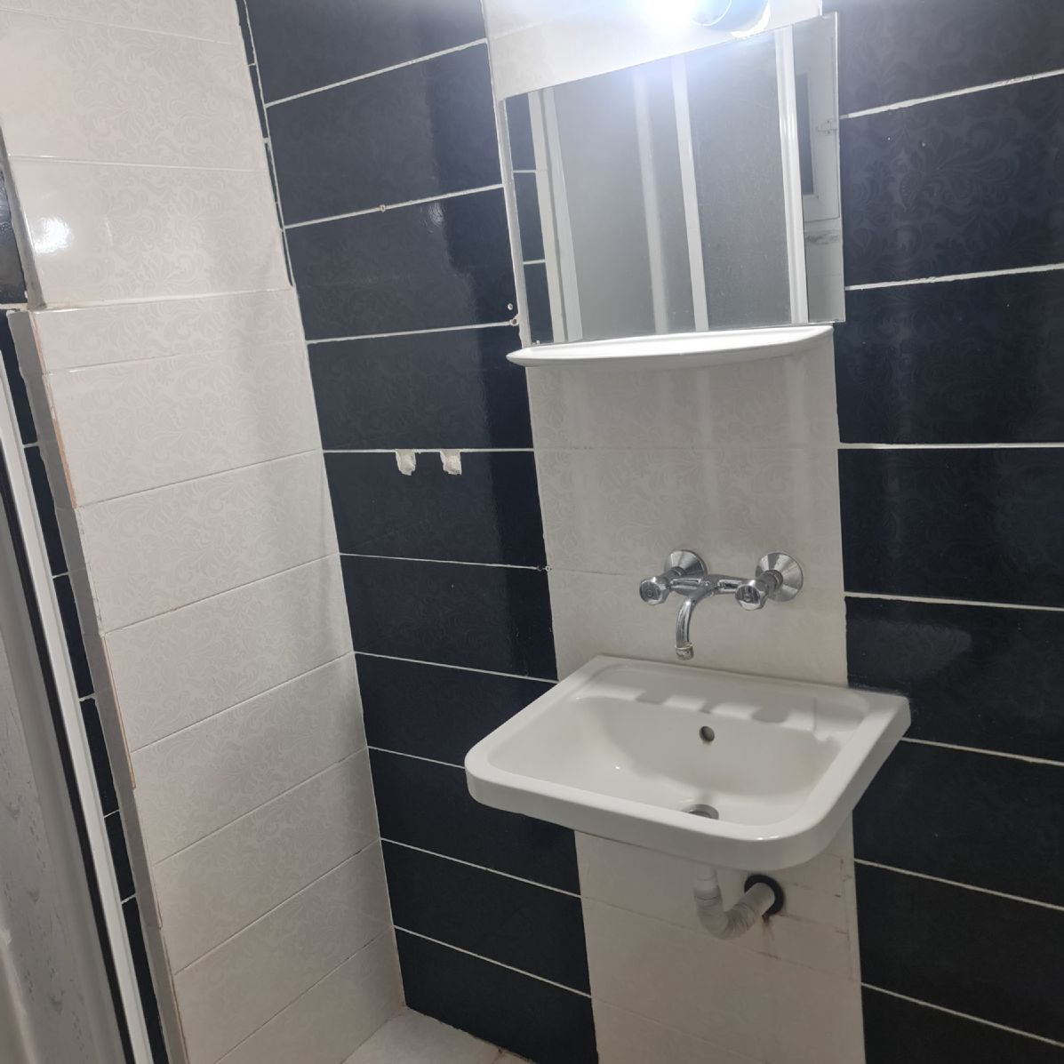 ERDEMLERDEN EVKA 3 DE GİRİŞ KAT 1 ODA 1 SALON