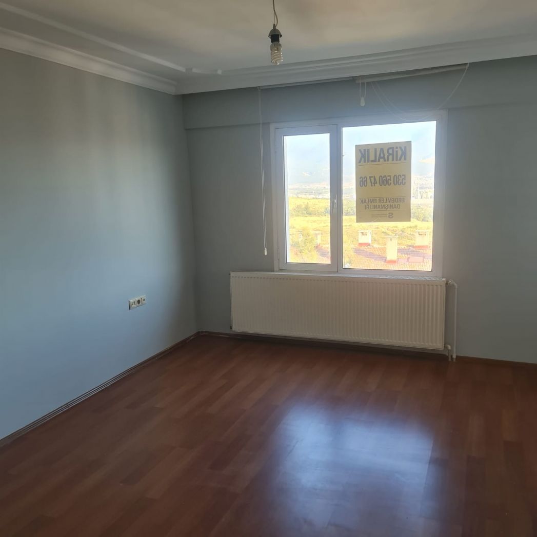 ERDEMLERDEN EVKA 3 DE SATILIK DAİRE MANZARALI BAKIMLI