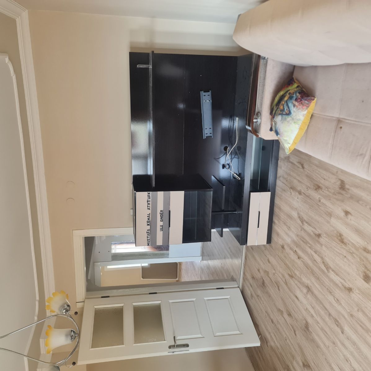 ERDEMLERDEN EVKA 3 DE MANZARALI BAKIMLI DOGALGAZLI 2+1