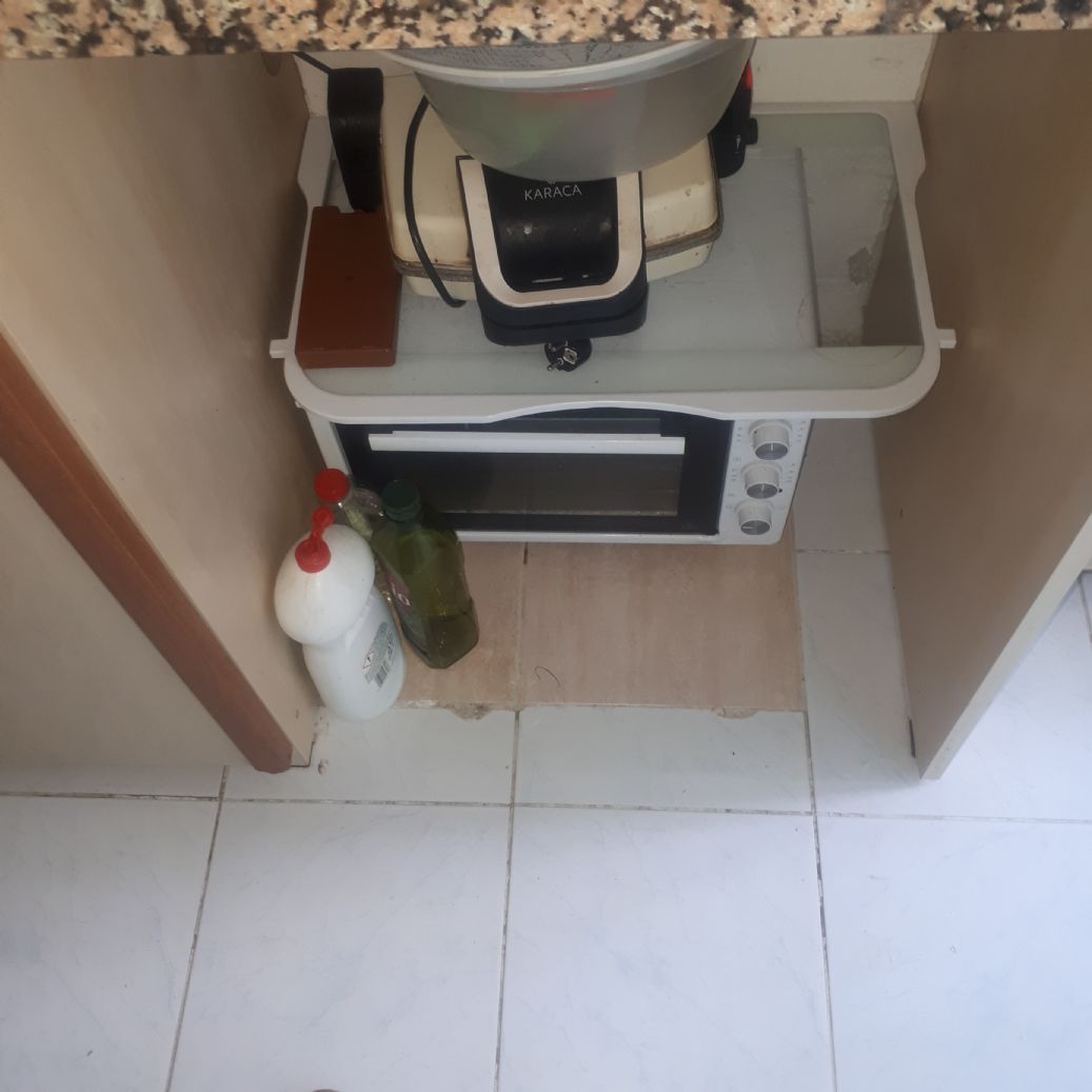 ERDEMLERDEN EVKA 3 DE EŞYALI 1 ODA 1 SALON YÜKSEK GİRİŞ