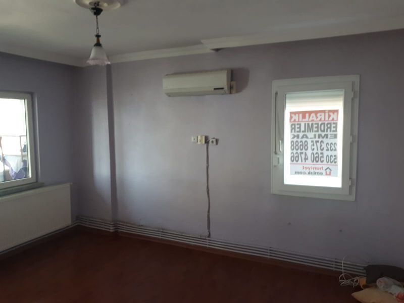 ERDEMLERDEN EVKA 3 MERKEZİNDE ARA KAT BAKIMLI DOGALGAZLI MANZARALI 1+1