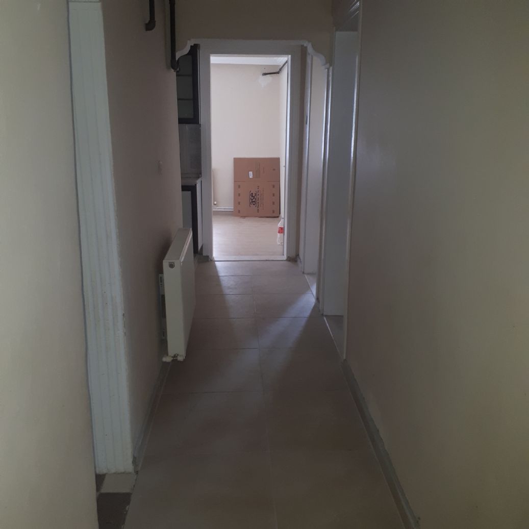 ERDEMLERDEN NALDÖKENDE YÜKSEK GİRİŞ BEKARA YADA ÖGRENCİYE DAİRE
