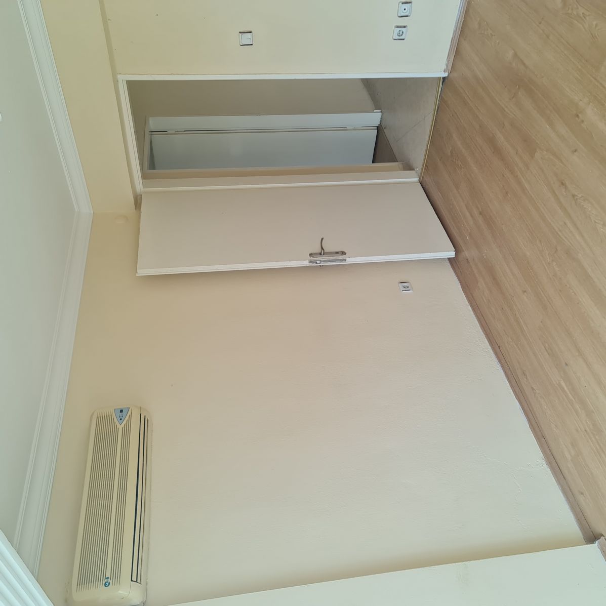 ERDEMLERDEN EVKA 3 DE KARDELEN SİT.MANZARALI BAKIMLI FERAH DAİRE ERDEMLERDEN EVKA 3 DE KARDELEN SİT.MANZARALI BAKIMLI FERAH DAİRE